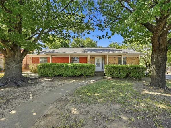 1214 Glasgow Dr, Sherman, TX 75092