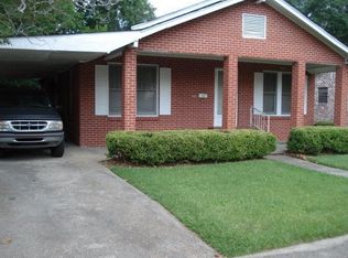 920 S 6th Ave, Laurel, MS 39440