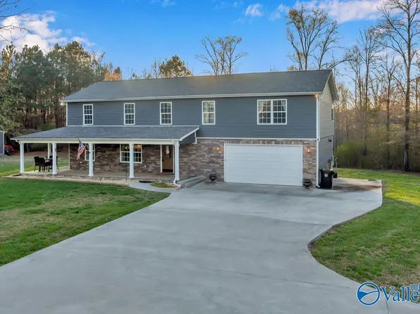 608 County Road 341, Section, AL 35771