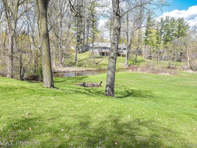 730 Brighton Lake Rd, Brighton, MI, 48116