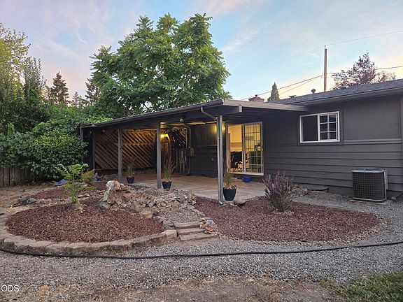 2nd image of 213 Corcoran Ln