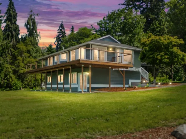29356 Brownlee Place NE, Poulsbo, WA 98370
