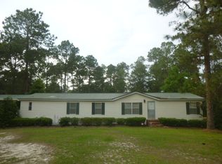 47 Pine Hill Cir, Enigma, GA 31749