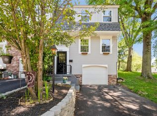 323 Cricketwood Ct, Canonsburg, PA 15317