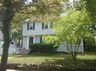 11 Tennyson St, West Roxbury, MA 02132