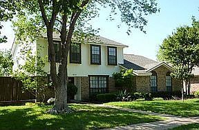 3rd image of 4023 Windy Crest Dr