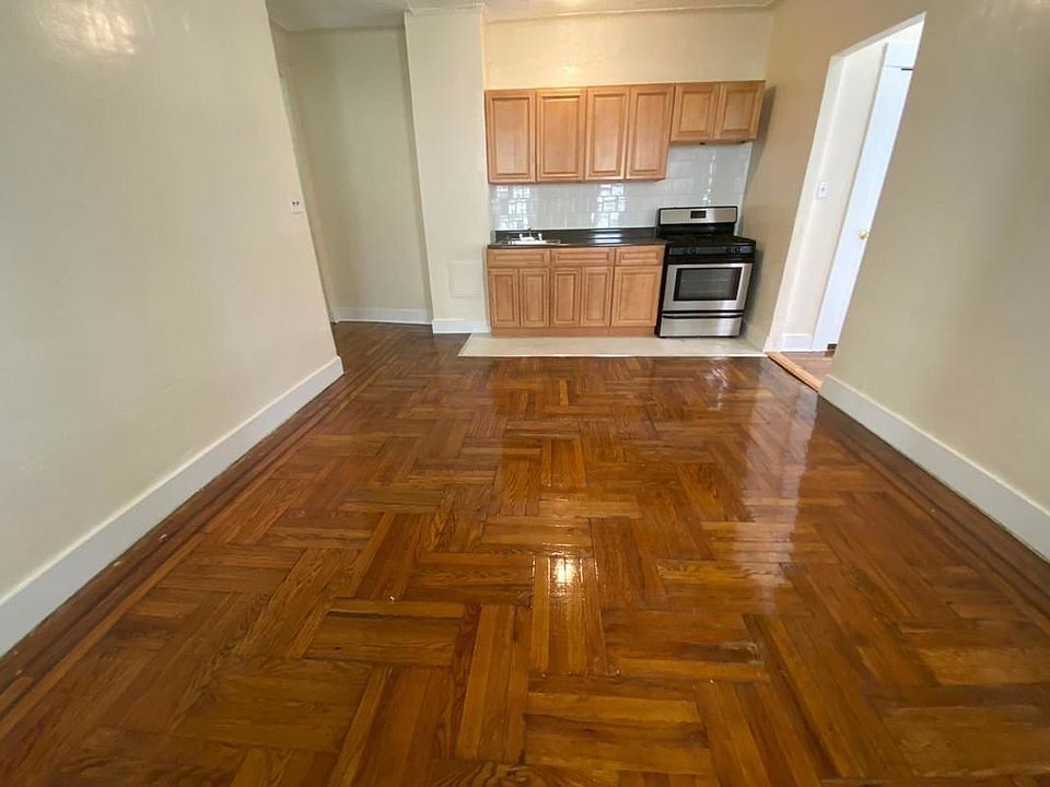 1st image of 436 New York Ave #6A
