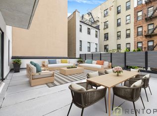 200 S 3rd St #206, Brooklyn, NY 11211