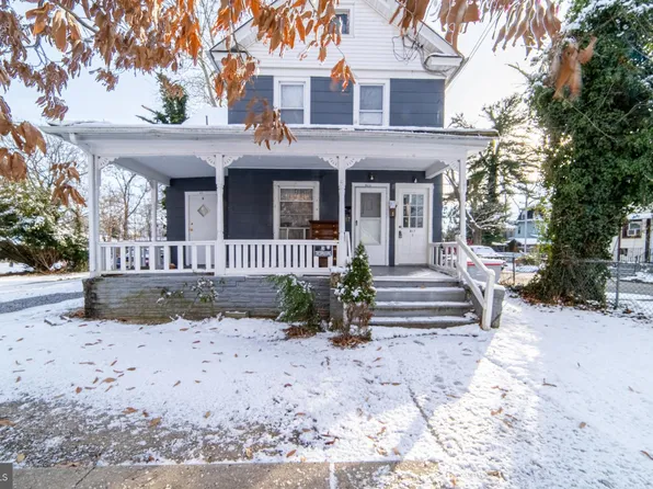 817 E Pear St, Vineland, NJ 08360