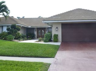 5940 Pinebrook Dr, Boca Raton, FL 33433