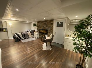 43 Tomlin Cres, Richmond Hill, ON L4C 7T1