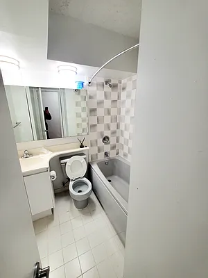 Rented by Oxford Property Group | media 7