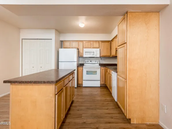 141 N DATE Street #29, Mesa, AZ 85201