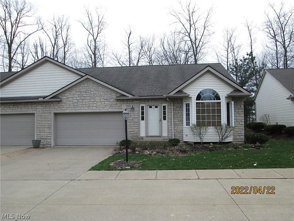 1st image of 4492 Stone Creek Dr