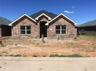 5818 Foxfire Dr, Abilene, TX 79606