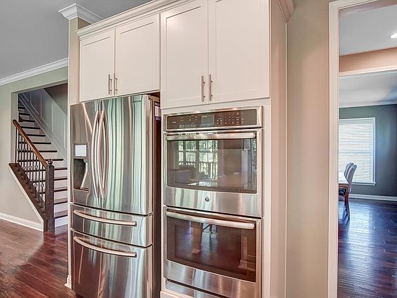 5th image of 4918 Whispering Creek Ct