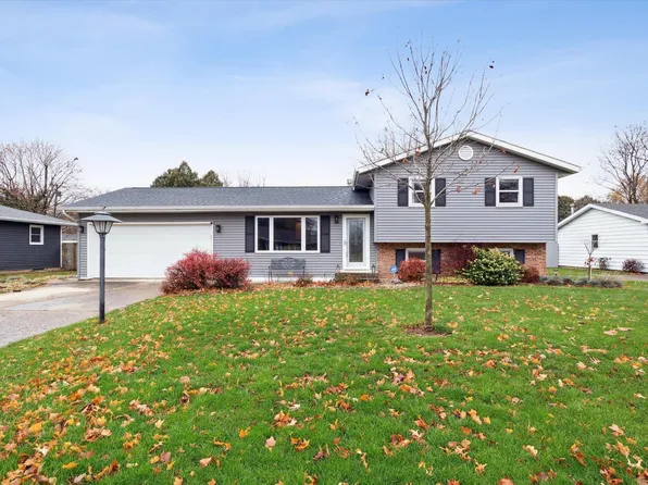 1205 S 15th St, Goshen, IN 46526