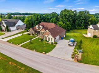 367 Natures Valley Dr, Somerset, KY 42503