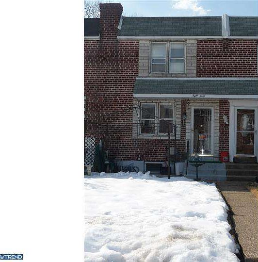 2nd image of 840 Taylor Dr