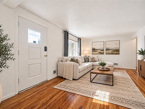 5th image of 1808 Woodcove Pl