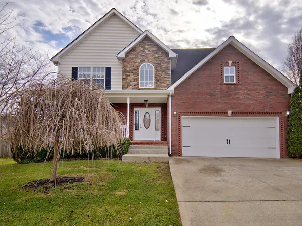 2837 Brewster Dr, Clarksville, TN 37042