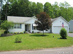2nd image of 35 Kinderwood Dr