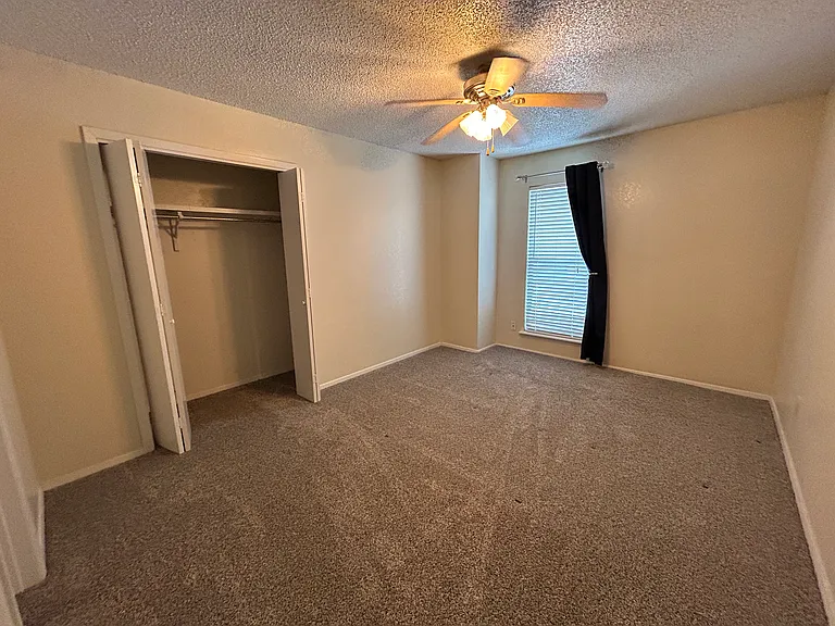 8601 Memphis Dr #A8 — Photo 11