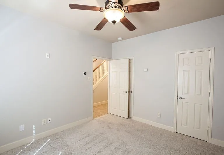 5124 Belmont Ave — Photo 5
