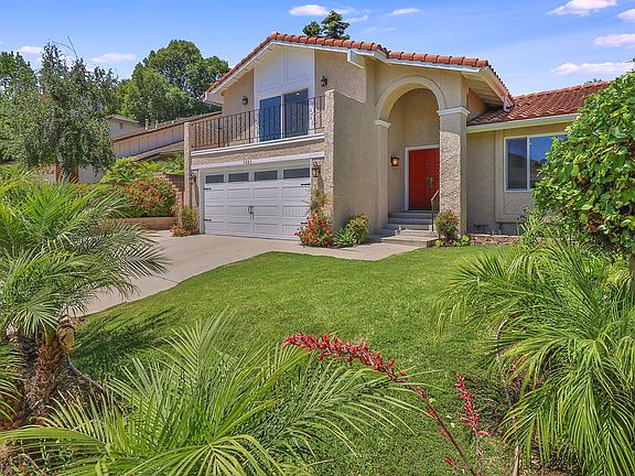 2nd image of 3883 Calle Valle Vis
