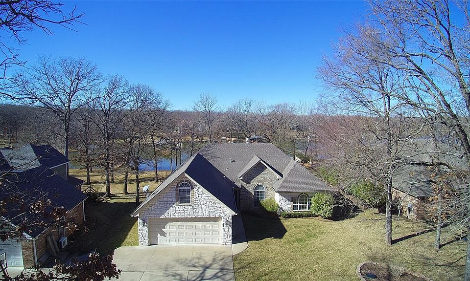 1st image of 123 Bull Run Dr