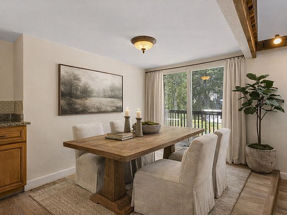 4th image of 267 PIONEER Road