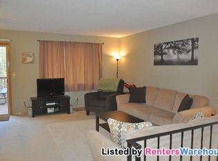 1629 Hickory Ln, Eagan, MN 55122