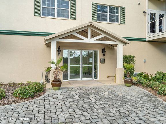 3rd image of 8156 Southern Pines Dr
