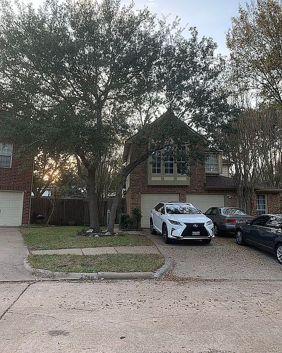 2nd image of 16402 Clover Lodge Ct