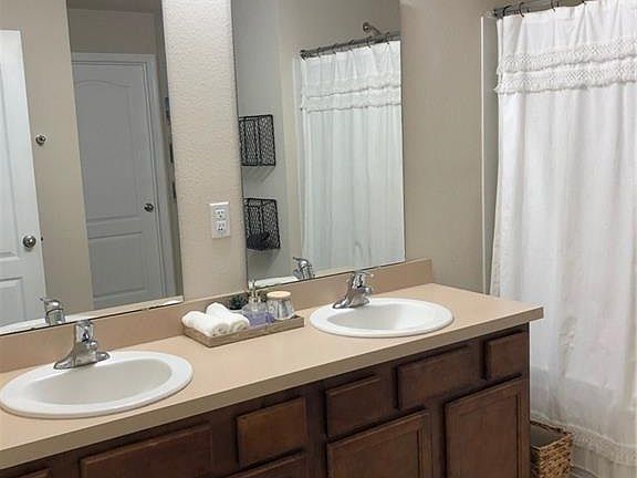 5th image of 95115 Timberlake Dr