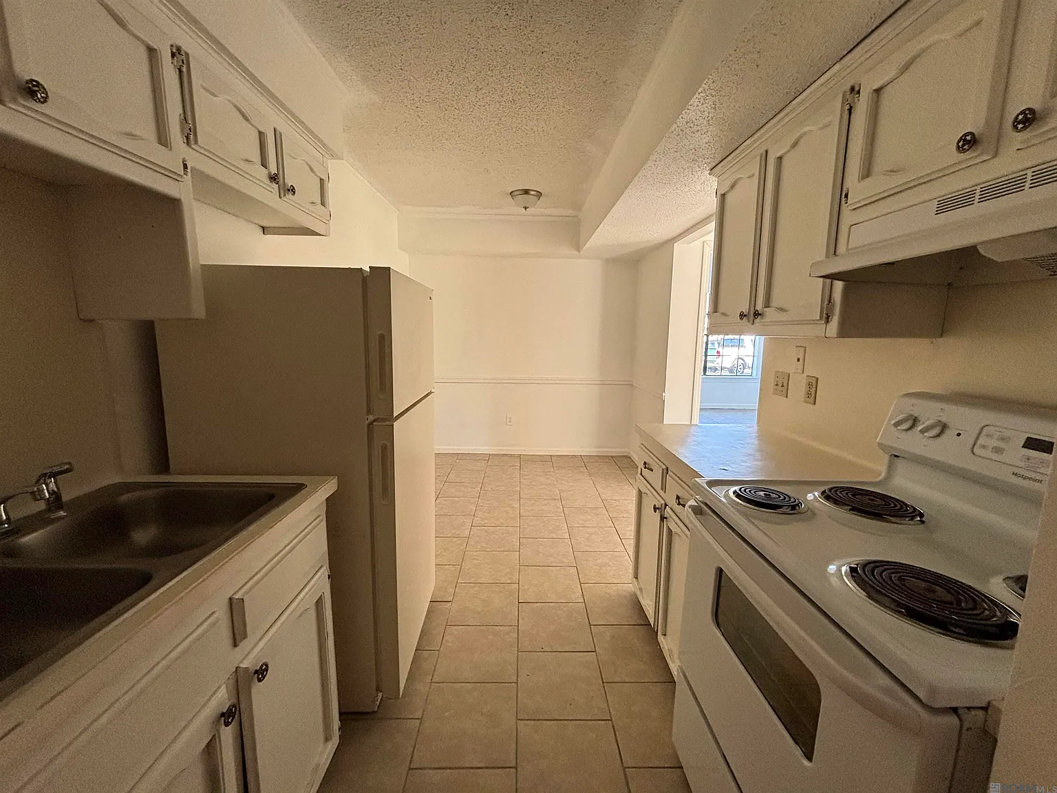 2 bed, 850 sqft, $850 — Photo 4