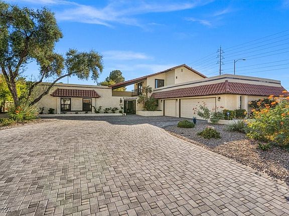 2nd image of 4645 Plaza Pecos Dr