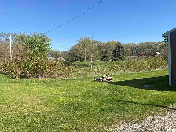 4th image of 23650 Kings Dr