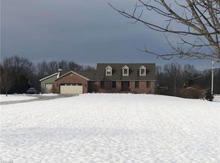 9545 Whippoorwill Rd, Diamond, OH 44412