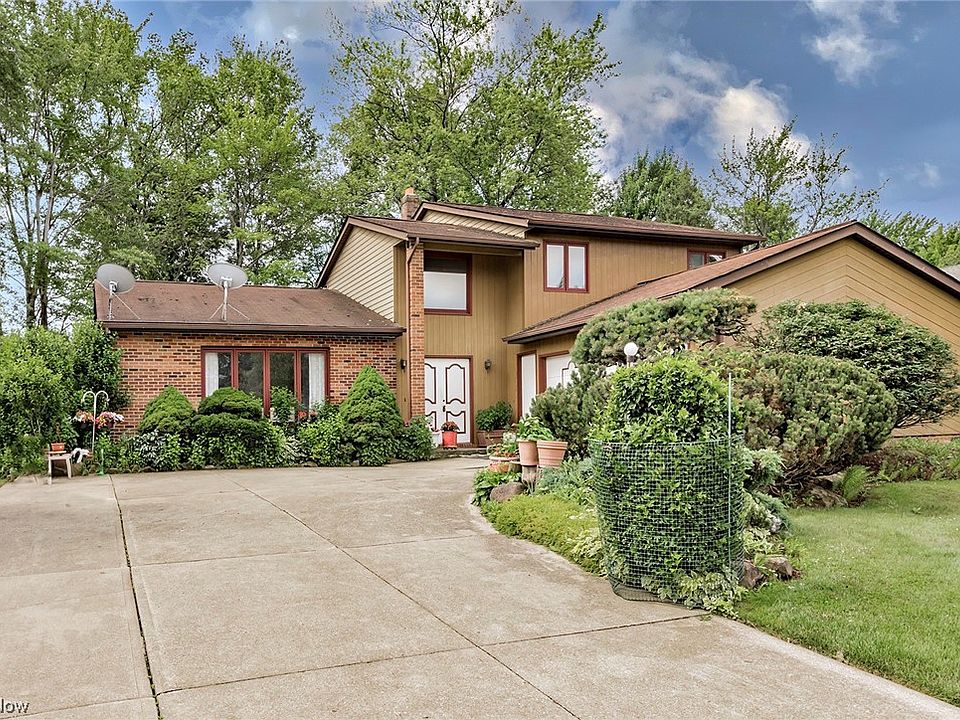 1st image of 5226 Dickens Dr