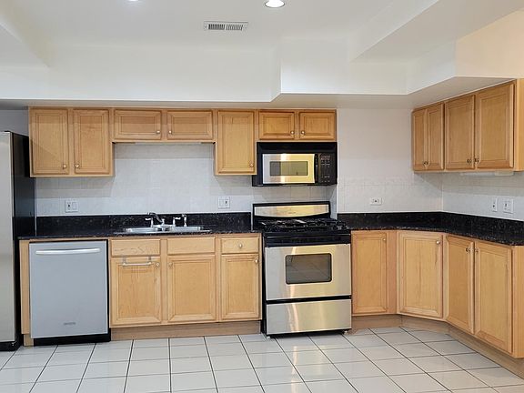 3rd image of 5629 N Central Ave #1