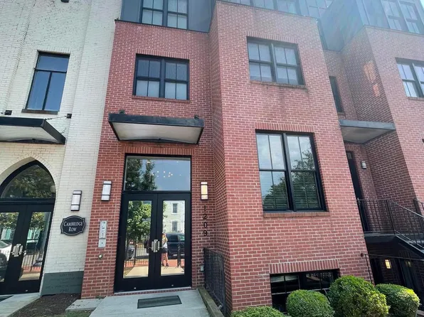 1209 G St SE Unit 2, Washington, DC 20003