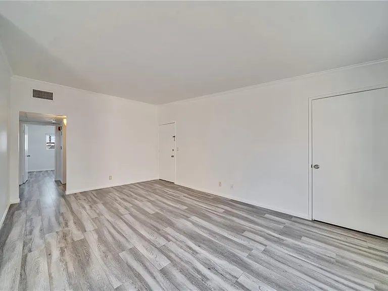 9900 Jordan Ave #62 — Photo 7