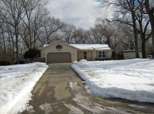 407 Donann Dr, Holland, MI 49424