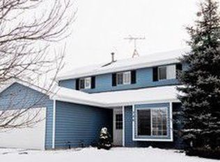386 Amy Ct, Naperville, IL 60565