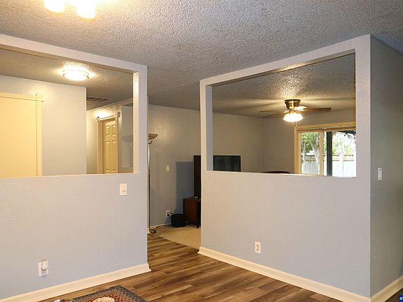 5th image of 4737 Antelope Ct NE