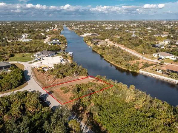 10136 Cocoa Beach St #13, Pt Charlotte, FL 33981