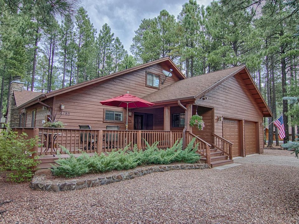 Gorgeous home in The Timbers!