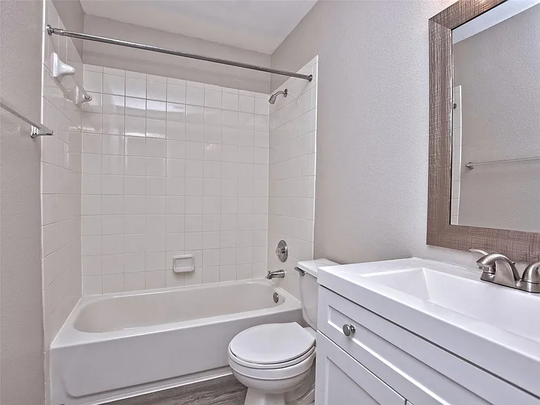 2300 Amy Lynn Ln — Photo 21