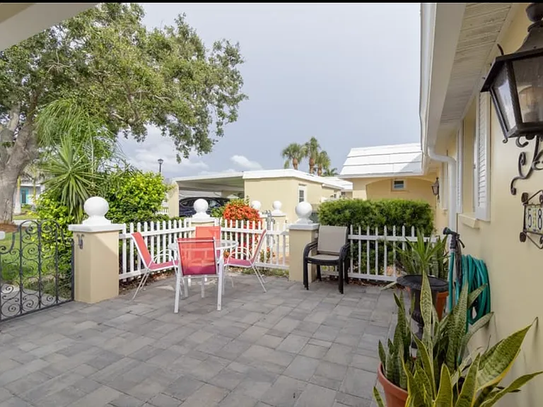5888 Driftwood Pl — Photo 45